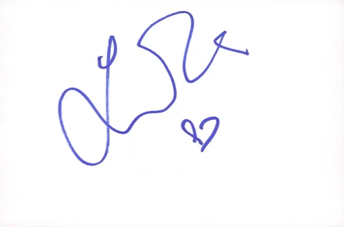 Leonor Varela autograph