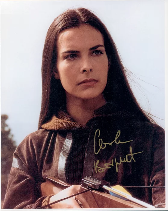 Carole Bouquet autograph