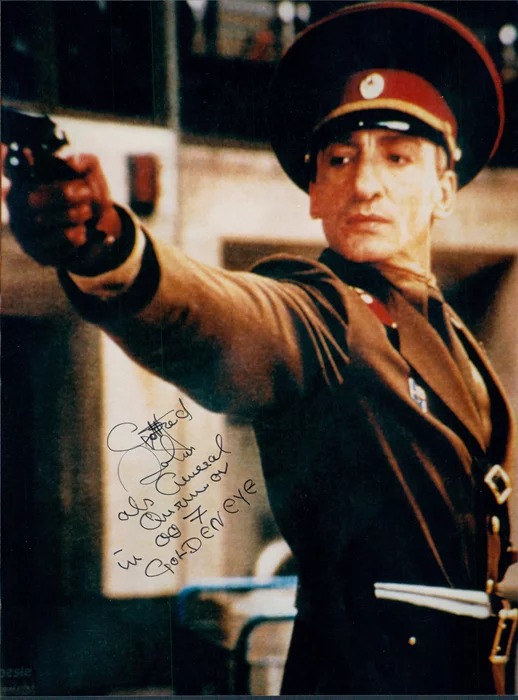 Gottfried John autograph