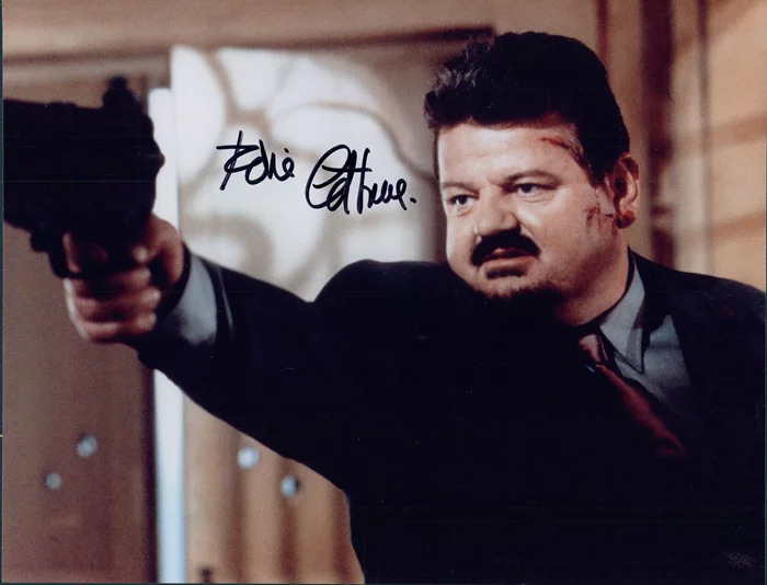 Robbie Coltrane autograph