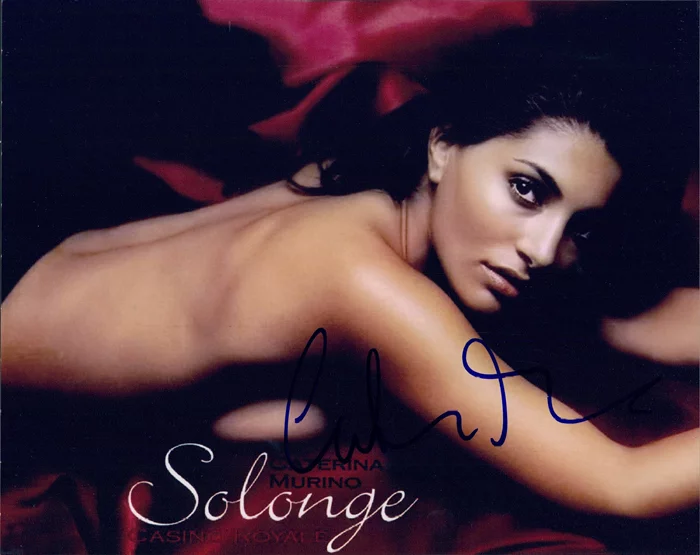Caterina Murino autograph