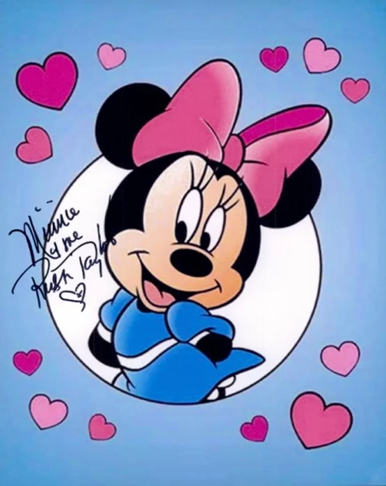 Russi Taylor autograph