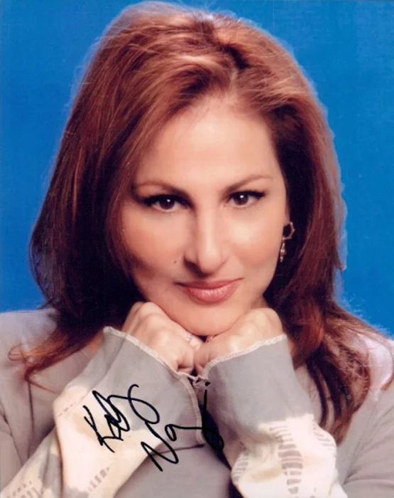Kathy Najimy autograph