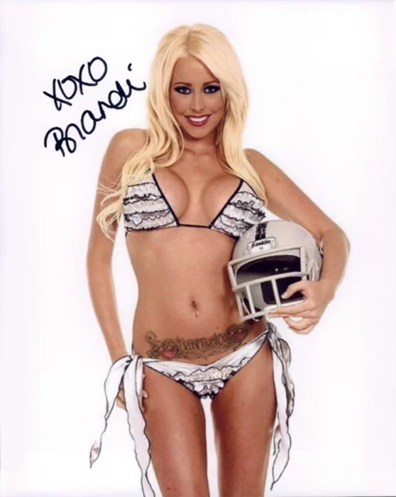 Brandi Cunningham autograph