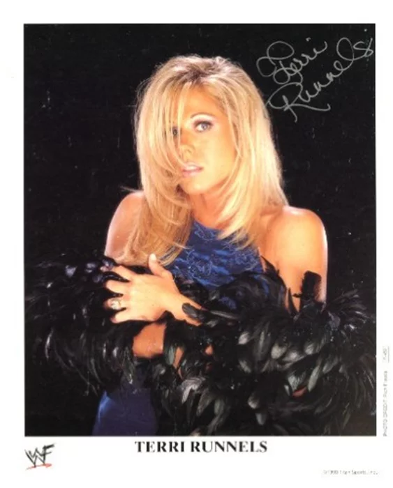 Terri Runnels autograph