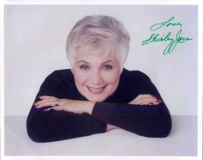 Shirley Jones autograph