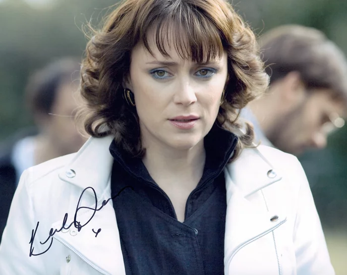 Keeley Hawes autograph