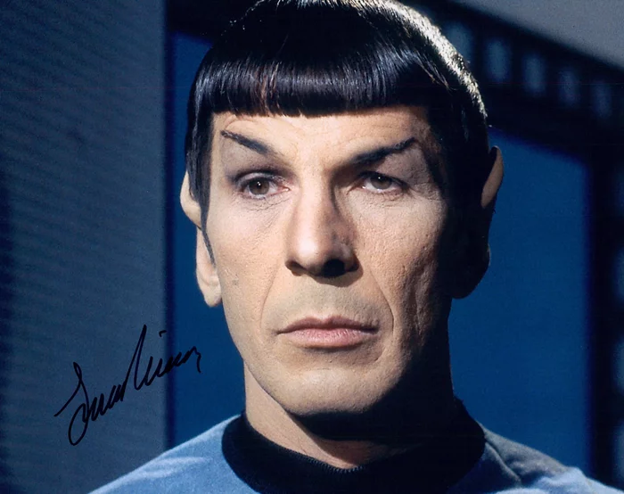 Leonard Nimoy autograph