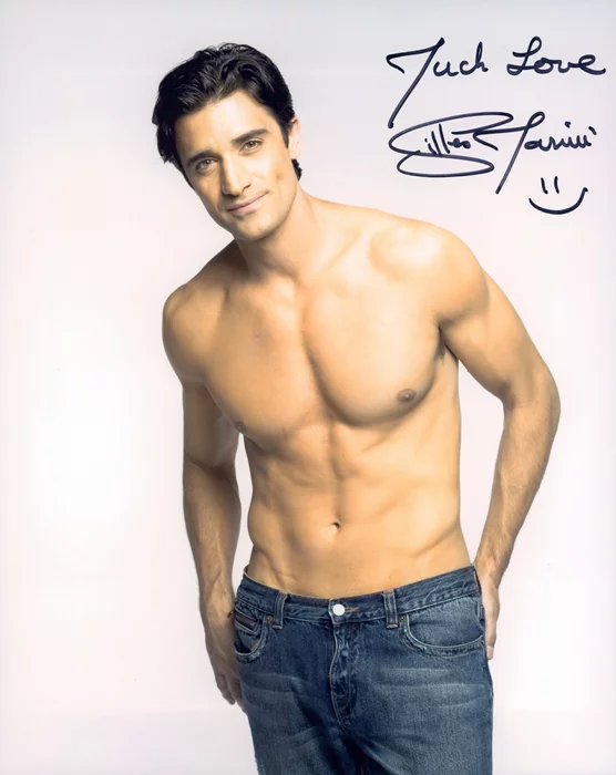 Gilles Marini autograph