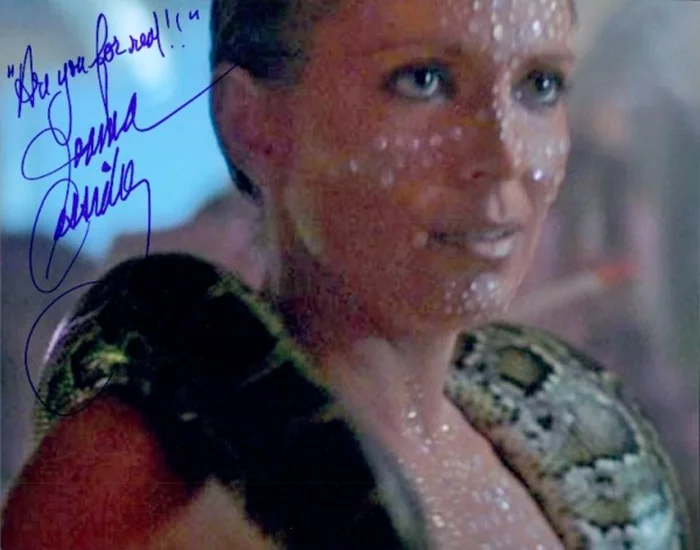 Joanna Cassidy autograph