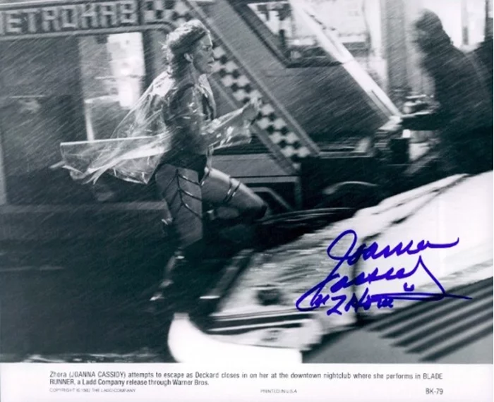 Joanna Cassidy autograph