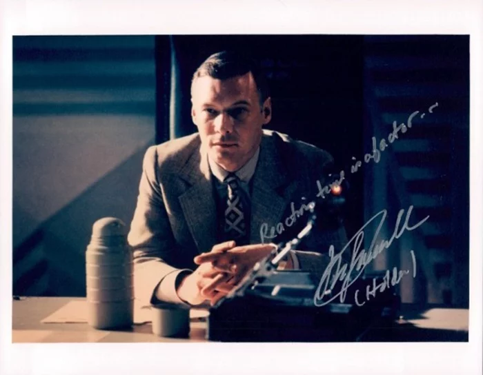 Morgan Paull autograph