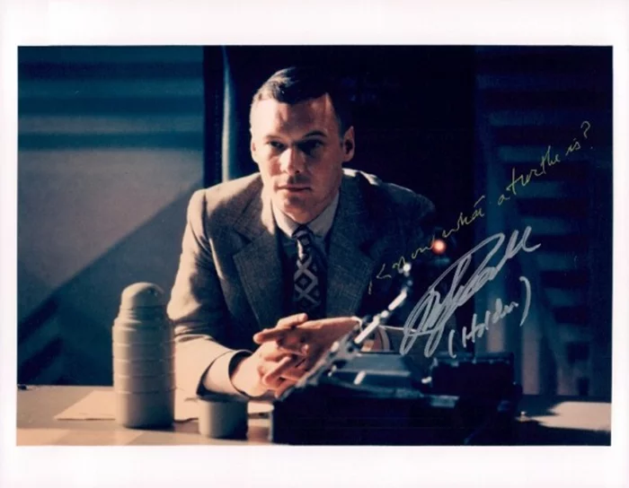 Morgan Paull autograph