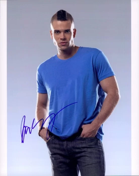 Mark Salling autograph