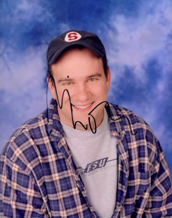 Mike O'Malley autograph