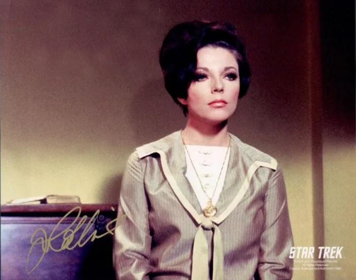 Joan Collins autograph