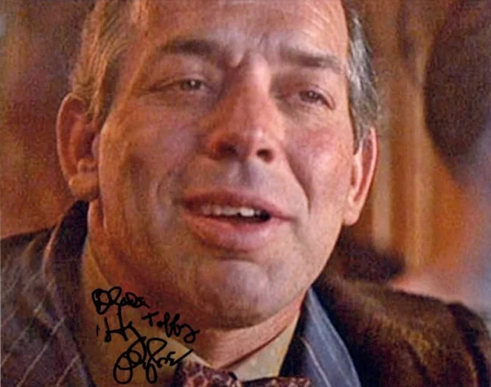 Hy Pyke autograph