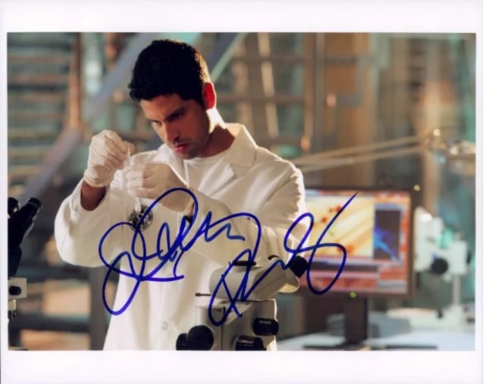 Adam Rodriguez autograph
