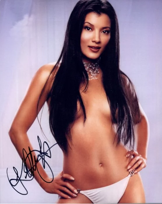 Kelly Hu autograph