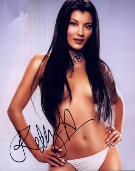 Kelly Hu autograph