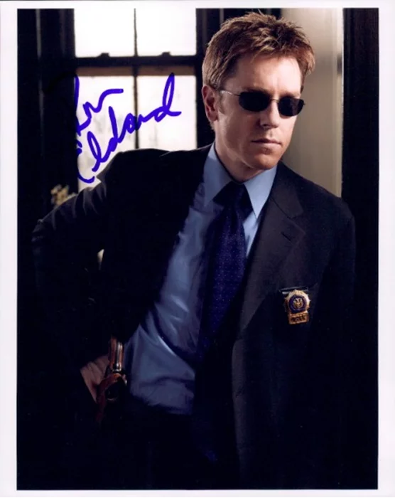 Ron Eldard autograph