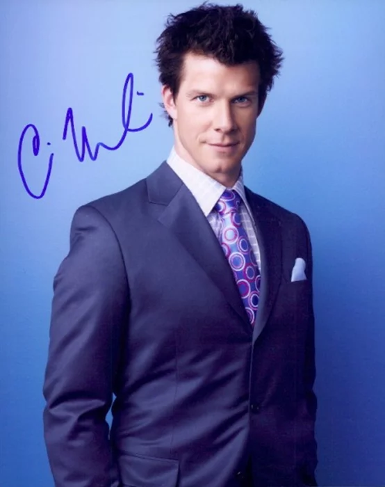 Eric Mabius autograph