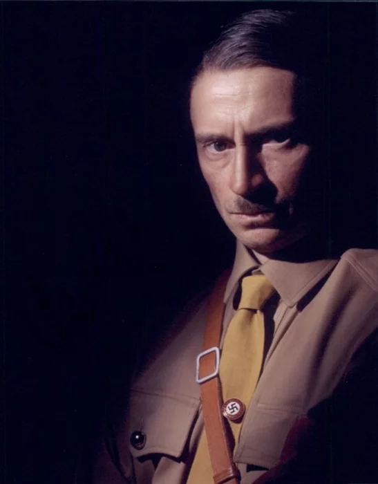 Robert Carlyle autograph