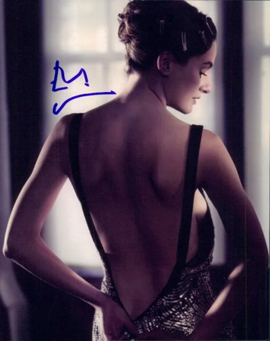 Emily Mortimer autograph