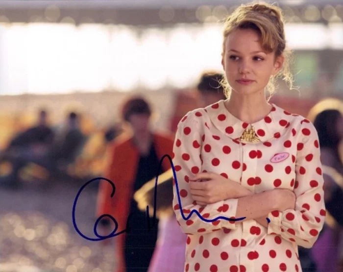 Carey Mulligan autograph