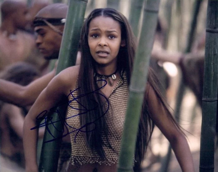 Samantha Mumba autograph