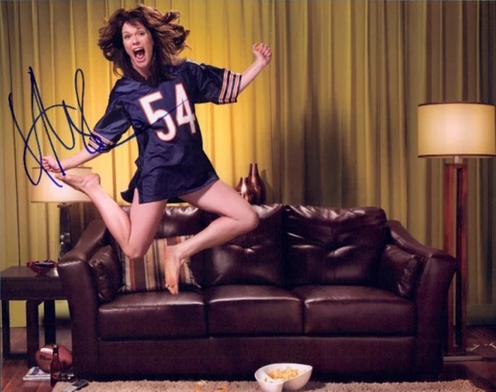 Katie Aselton autograph