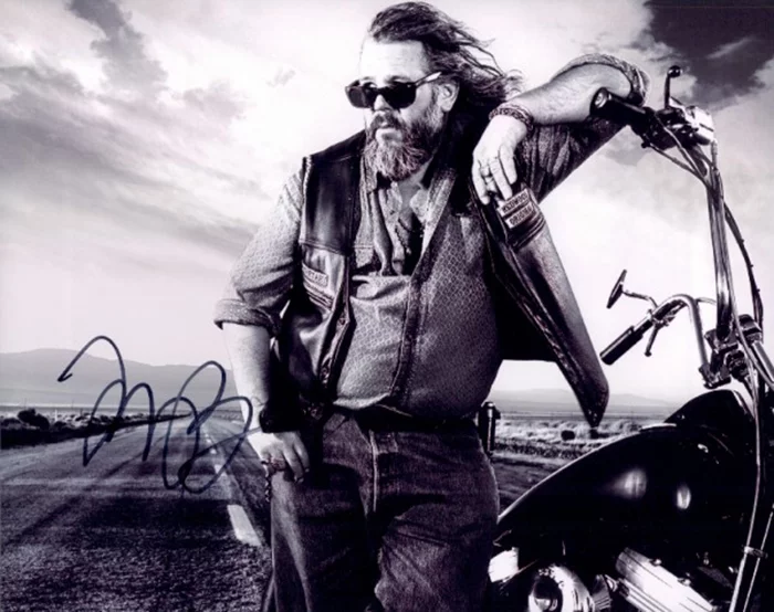 Mark Boone Junior autograph