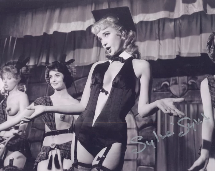 Sylvia Syms autograph