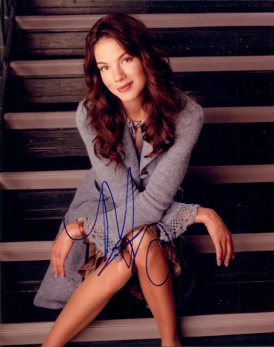 Michelle Monaghan autograph