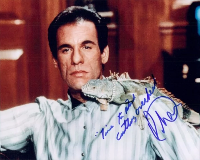 Robert Davi autograph