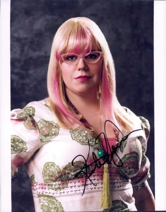 Kirsten Vangsness autograph
