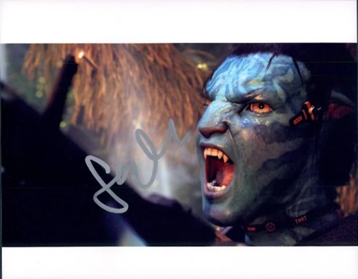 Sam Worthington autograph