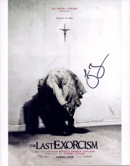 Ashley Bell autograph