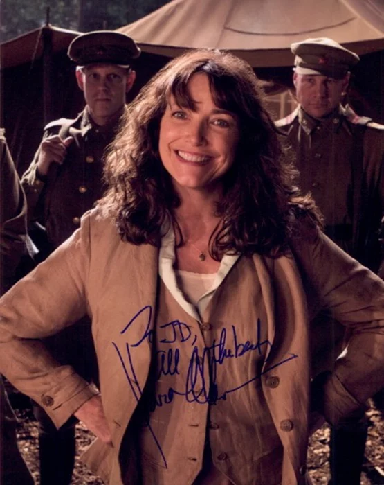 Karen Allen autograph