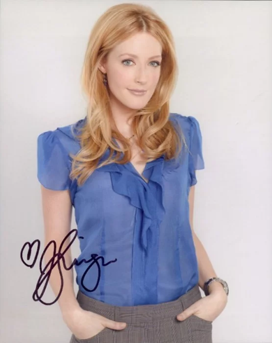 Jennifer Finnigan autograph