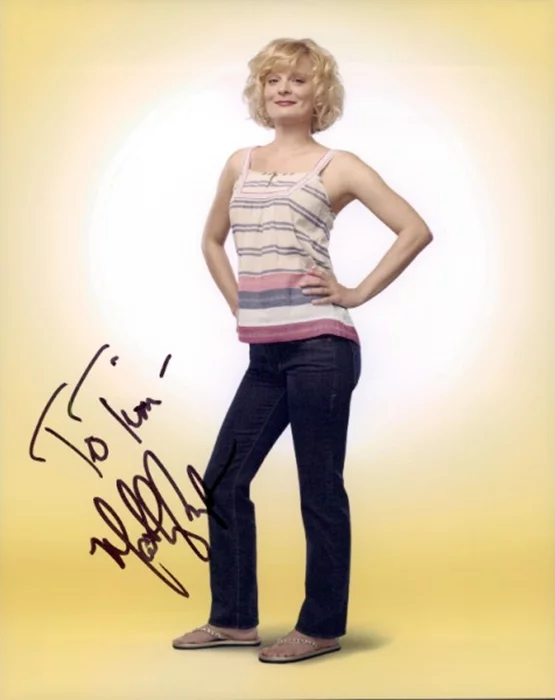Martha Plimpton autograph