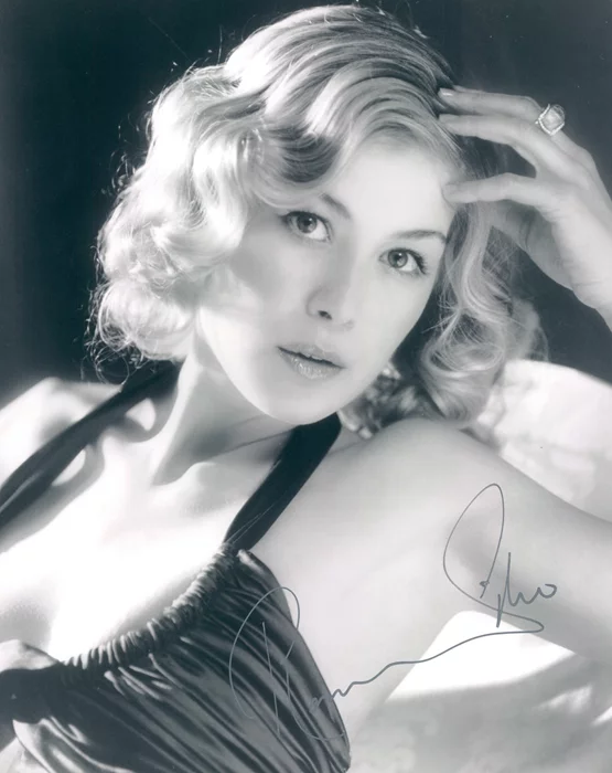 Rosamund Pike autograph