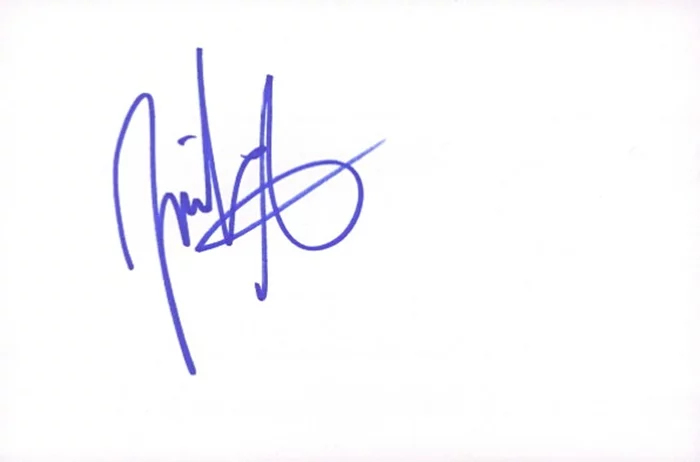 Jennifer Stone autograph