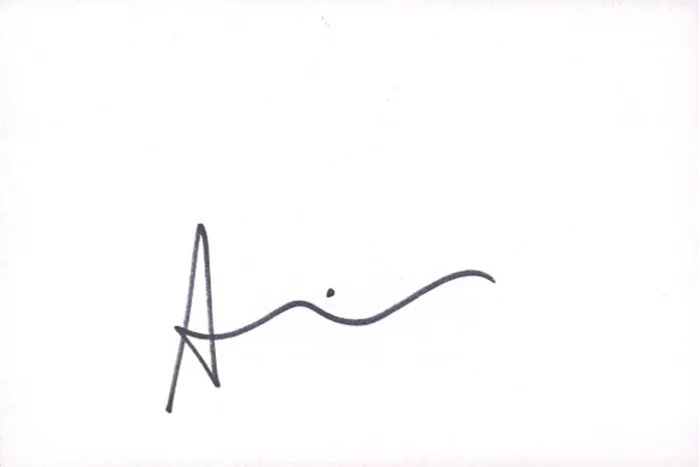 Alexie Gilmore autograph