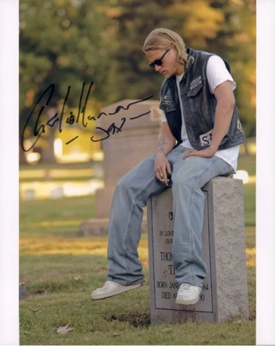 Charlie Hunnam autograph