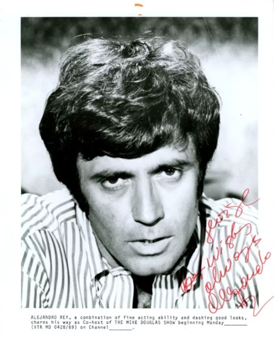 Alejandro Rey autograph