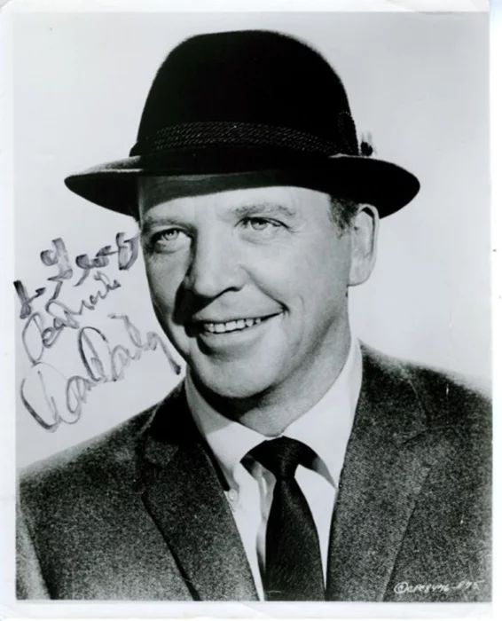 Dan Dailey autograph