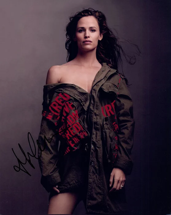 Jennifer Garner autograph