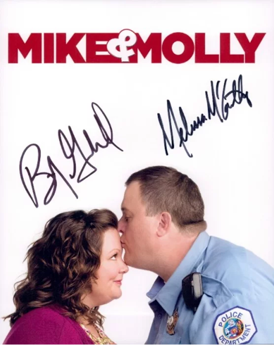 Mike & Molly autograph