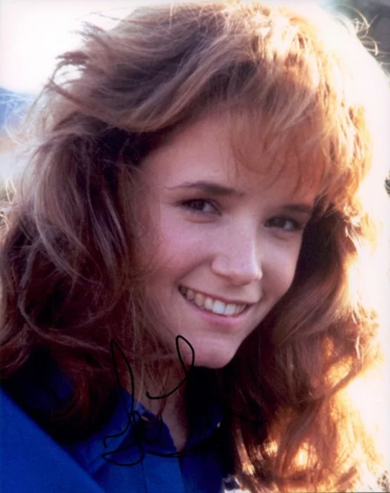Lea Thompson autograph